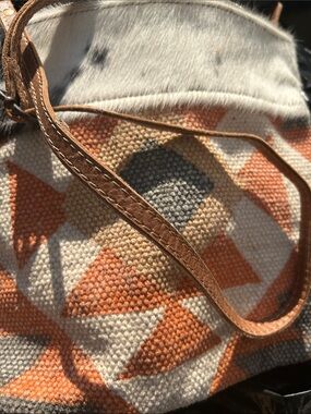 Canvas Geo-Print Crossbody Bag in Orange and Cream-MYRA BAG